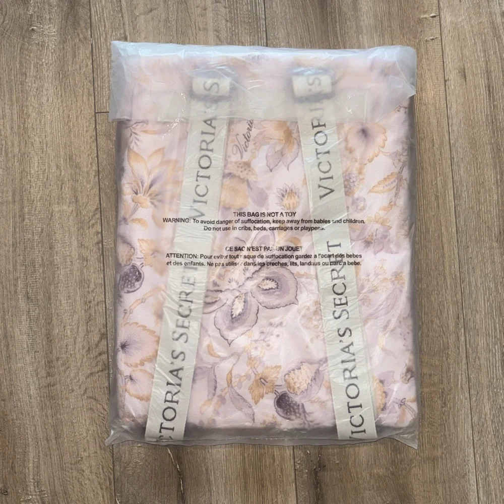 Victoria’s Secret Packable Beach Blanket